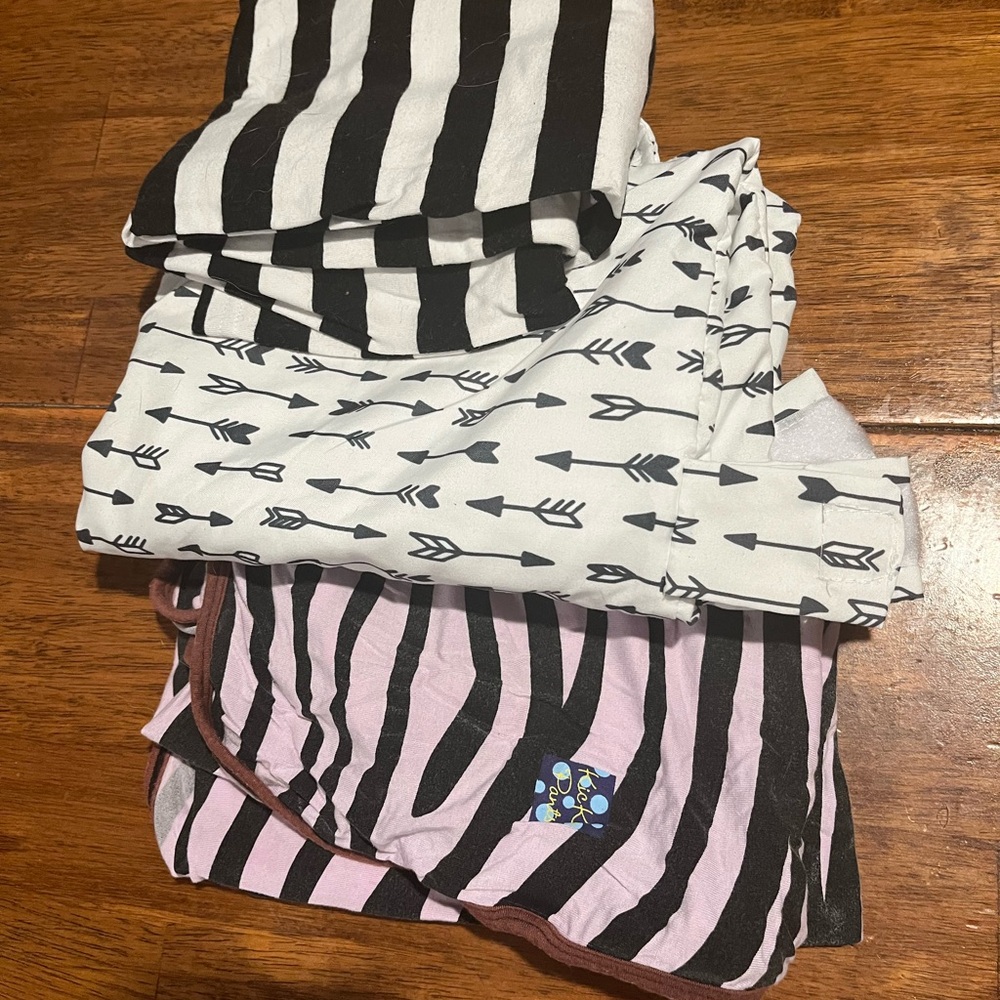 Nursing covers and blankets